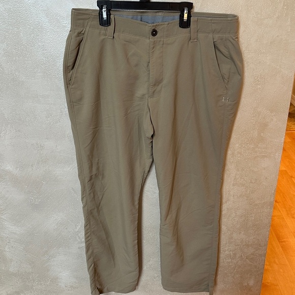Under Armour Other - Under Armour Men's Khaki pants